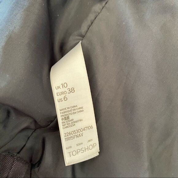 Topshop-Navy Utility Lightweight Jacket With Plaid Hood/Gold Hardware - Picture 9 of 9